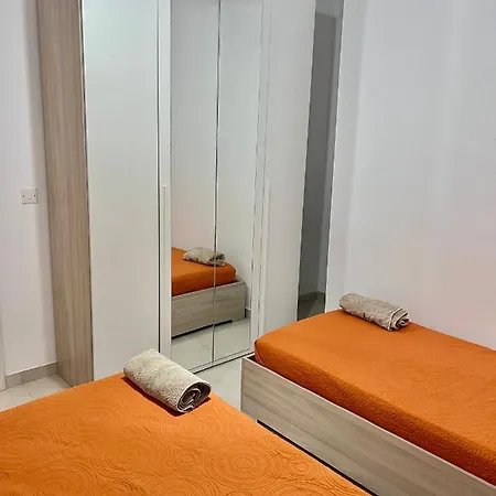 דירה Acogedora Doble O Sencilla En Apartamento Compartido Malta Zona Centrica